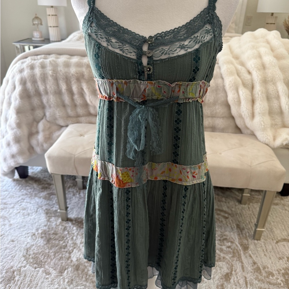 Sleeveless Lace-Trim Green Sundress